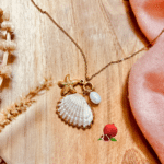 Collier avec 3 pampilles amovibles : étoile, coquillage et perle d'eau douce en acier inoxydable