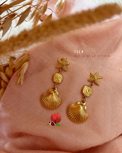 Boucle d'oreille pendante avec l'esprit de l'été et de la mer avec breloques coquillages