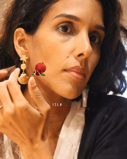 Boucle d'oreille pendante avec l'esprit de l'été et de la mer avec breloques coquillages