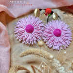 Boucles d'oreilles XXL en forme de marguerite en raphia