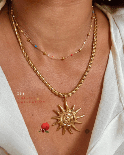 Collier en acier inoxydable avec chaine épaisse torsadée et pendentif soleil texturé