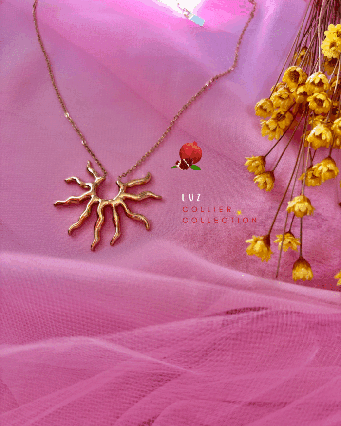 collier en acier inoxydable avec pendentif soleil