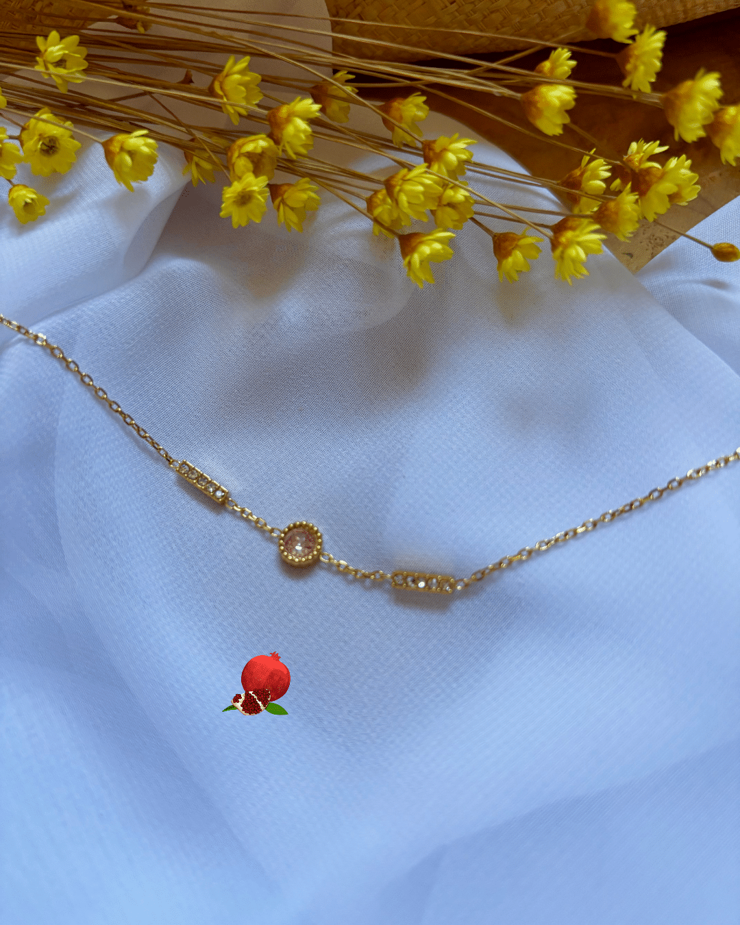 Nua Chaine en acier inoxydable avec 3 détails en zirconium