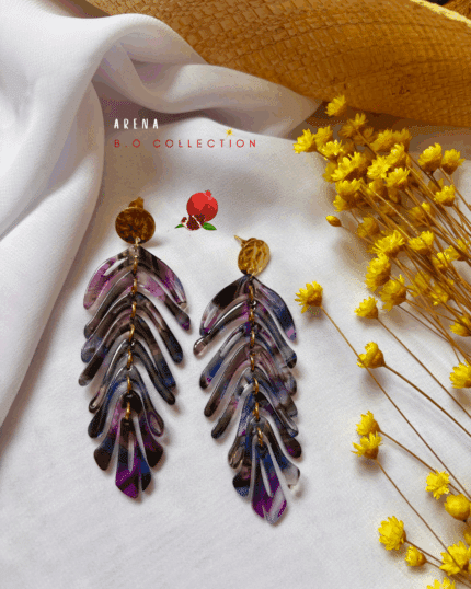 Boucle d'oreille pendante en forme de feuilles en résine