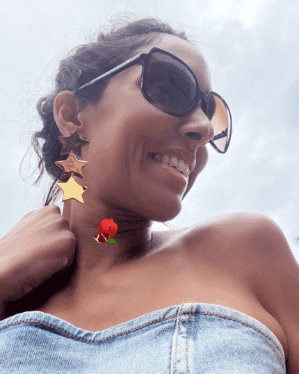 Boucle d'oreille pendante composée de 3 étoiles Acier inoxydable Longueur : 8 cm