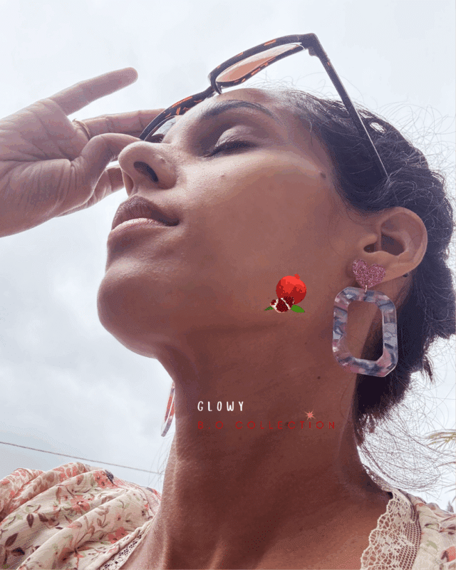 Boucle d'oreille avec pendentif évidé en forme rectangulaire Clou d'oreille en forme de coeur rose pailleté Longueur : 6 cm