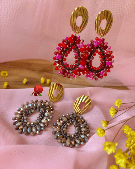 Clou d’oreille en acier inoxydable  Pendentif tissé à la main avec perles en crystal de verre 