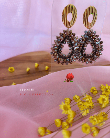 Clou d’oreille en acier inoxydable  Pendentif tissé à la main avec perles en crystal de verre 