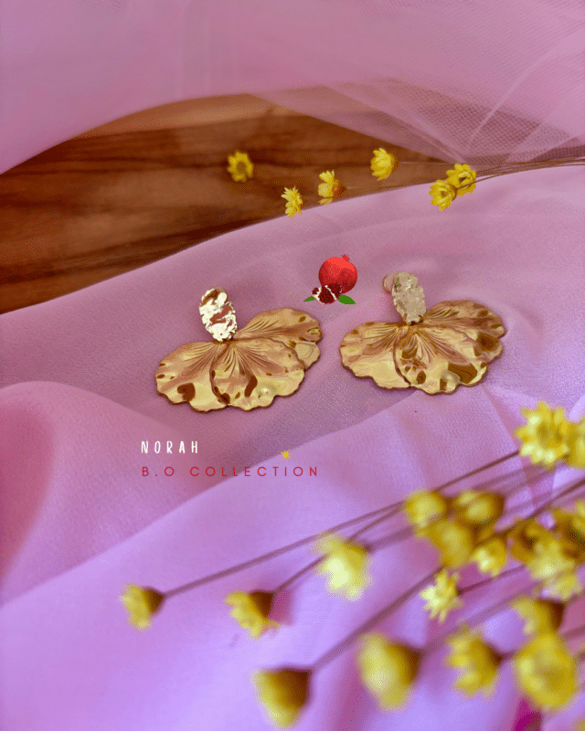 Boucles d'oreilles fleuries en acier inoxydable