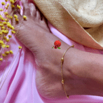 Chaine de cheville en acier inoxydable Petites boules dorées à interfaces régulières