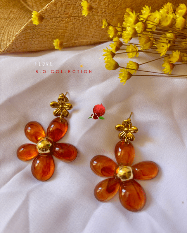 Boucle d'oreille avec clou d'oreille fleur en acier inoxydable Pendentif XXL en forme de fleur en résine