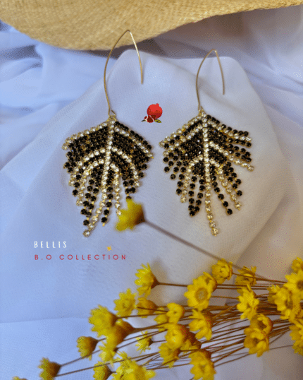 Boucle d’oreille pampille avec zirconiums Clou d’oreille en laiton plaqué or Longueur totale : 8 cm