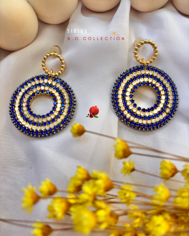 Boucle d’oreille avec pendentif rond en zirconium blanc et bleu Clou d'oreille rond travaillé en acier inoxydable