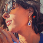 Boucle d’oreille créole en acier inoxydable avec avec pampilles en céramique et en acier inoxydable Pampilles coeur, étoiles, perles, ...