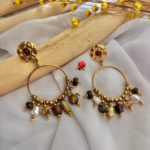 Boucle d'oreilles de type créole avec petites pampilles Clou d'oreille rond texturé en acier inoxydable Longueur : 6cm Diamètre : 3 cm Poids : 7gr